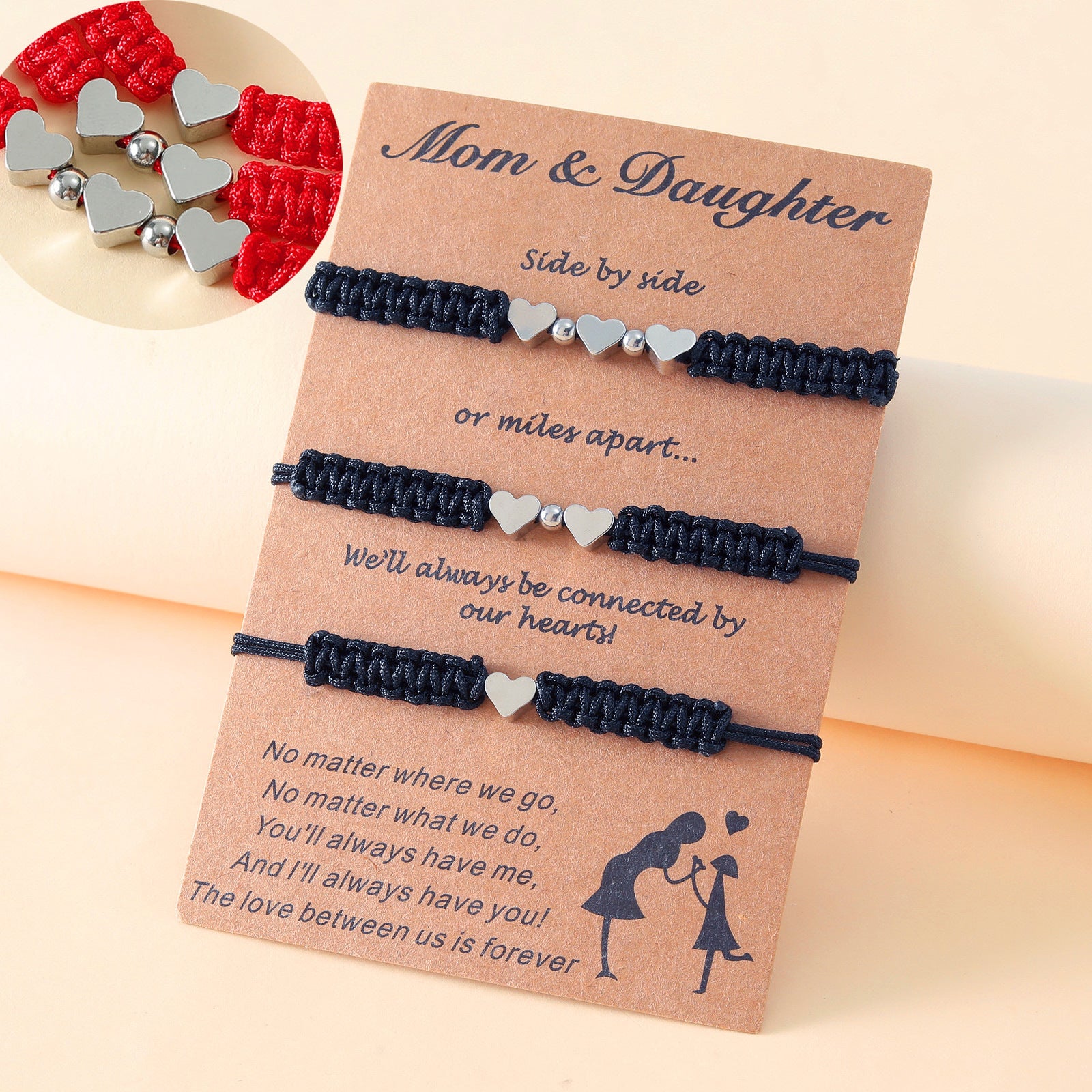 Bracelet d'amour personnalisé trois générations avec corde rouge, bracelet en métal avec gravures pour famille, style élégant et sentimental.