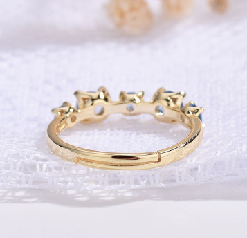 Bague en zircon bleu clair pour femmes, bijou élégant avec pierre brillante, conçue par MARKET DE PRODUITS DE BEAUTÉ & SANTÉ.