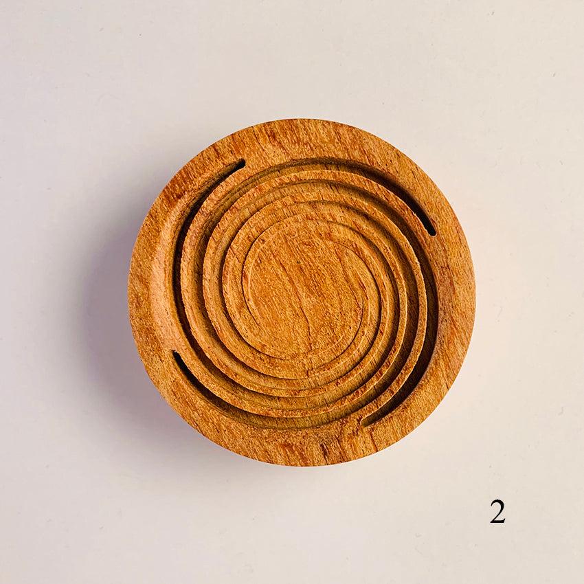 Diffuseur d'huiles essentielles "Designer" Amrita Court en bois de rose ou noyer noir, élégant pour la décoration intérieure.