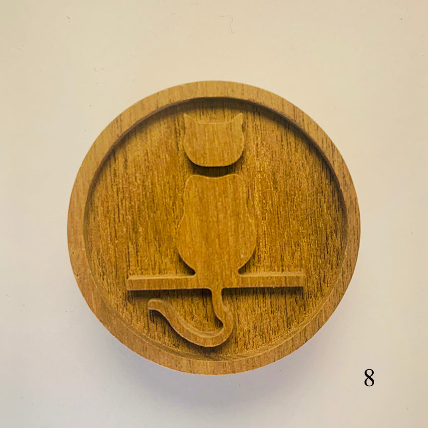 Diffuseur d'huiles essentielles "Designer" d'Amrita Court en bois de rose ou noyer noir, décoration élégante pour la maison