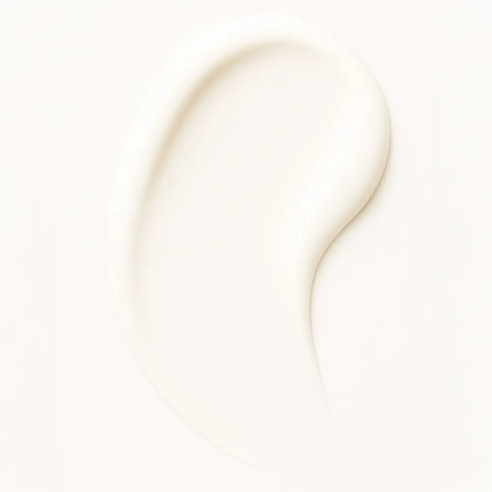 Lait de toilette pour bébé Born to Bio à la texture douce à l'aloe vera, certifié bio, pour la peau sensible.