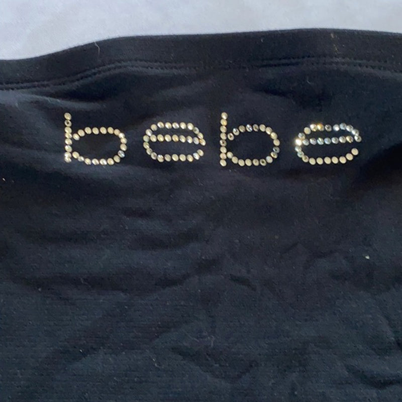 Top tube en strass pour bébé, style vintage Y2K, pour filles, de la marque Boutique Angenor, porté et visible en détail dans l'image.