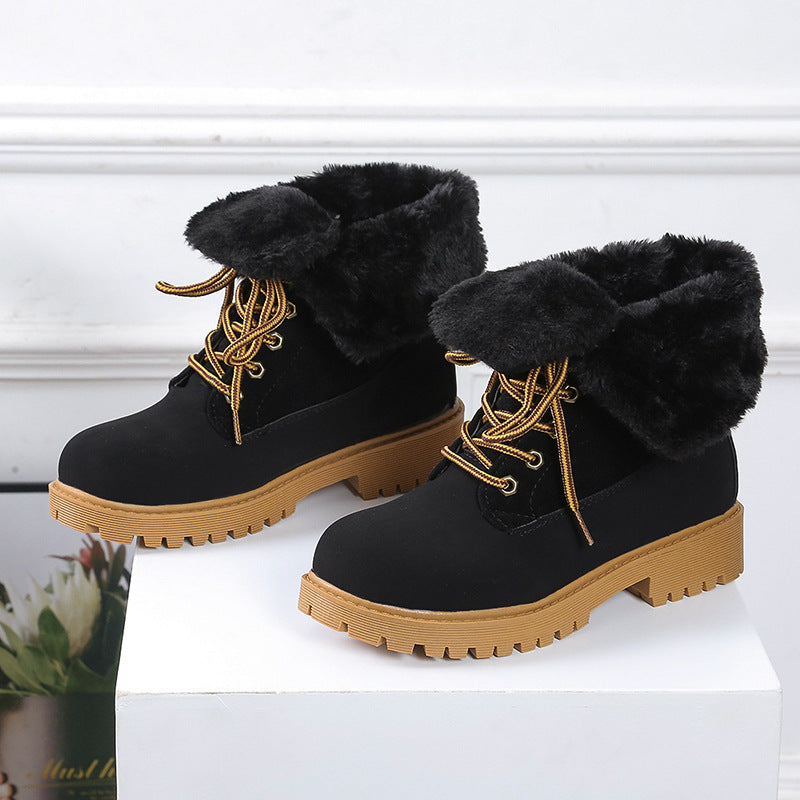 Bottes d'hiver pour femmes Boutique Angenor, bottines à lacets, bout rond, apportant chaleur et style pour la saison froide.