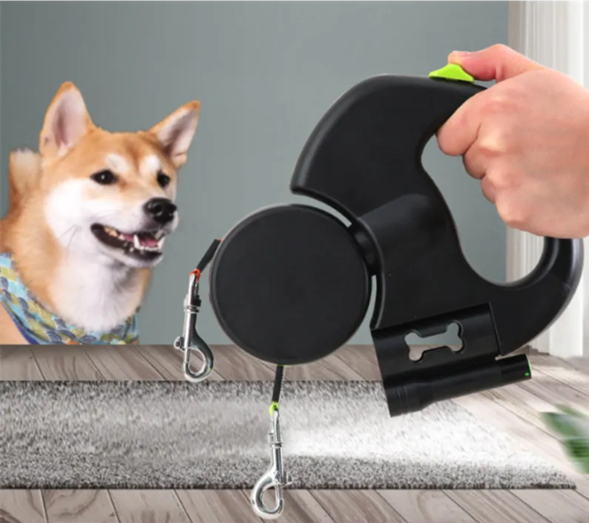 Laisse double pour chien de la marque Boutique Angenor, en nylon robuste, permettant de contrôler deux chiens simultanément.