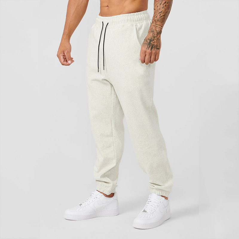 Pantalon de jogging en sweat pour homme de Boutique Angenor, style décontracté avec ceinture élastique et poches latérales.