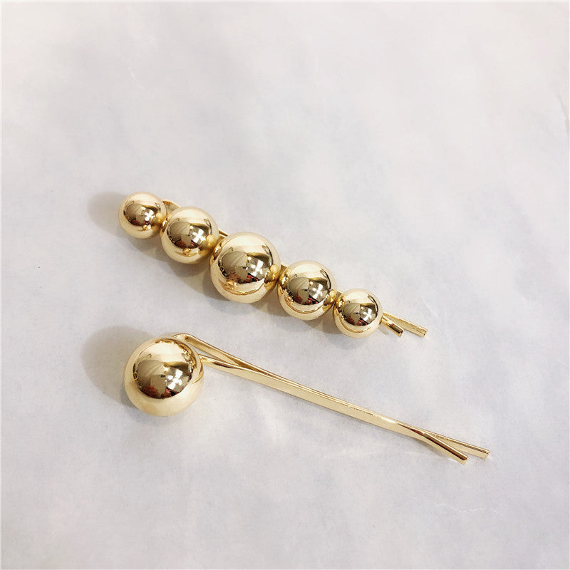 Accessoire de coiffure en perles, pince à cheveux et headpiece élégant pour cheveux, de la marque MARKET DE PRODUITS DE BEAUTÉ & SANTÉ.