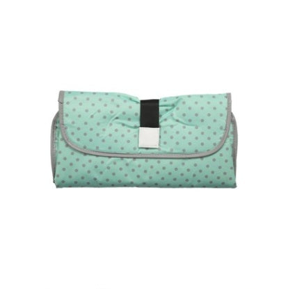 Trousse de change portable pour bébé, matelas à langer pour nouveau-né, pratique et compacte, de la marque MARKET DE PRODUITS DE BEAUTÉ & SANTÉ.